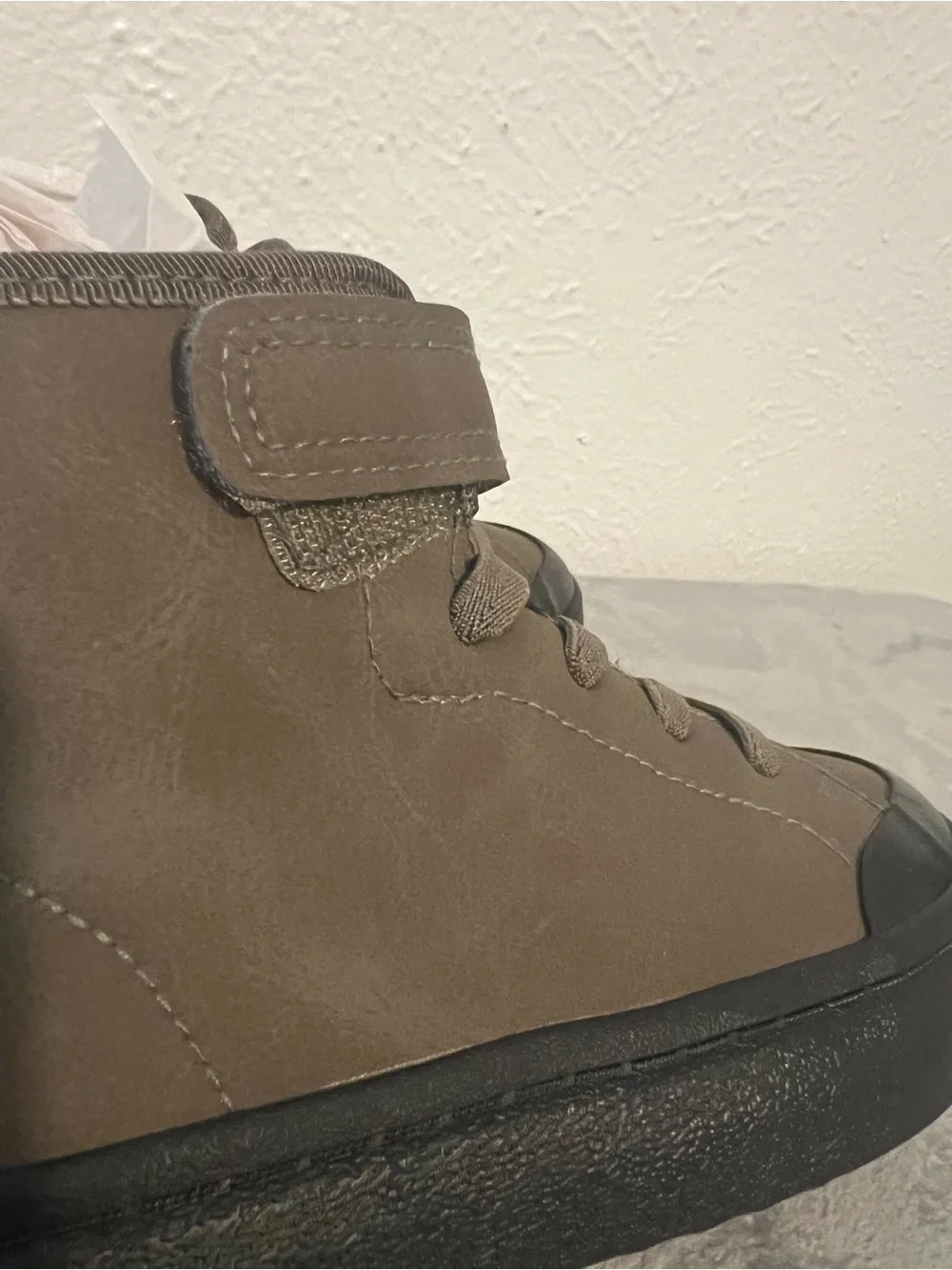H&M Kids High-Top Sneaker in Olive